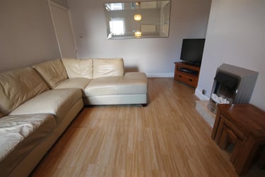 2 bed flat, Bayswater Road, Jesmond, Newcastle, NE23HP - Image 2